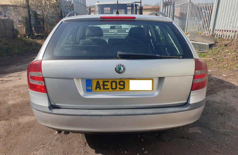 Skoda Octavia Ambiente TDI Boot lid